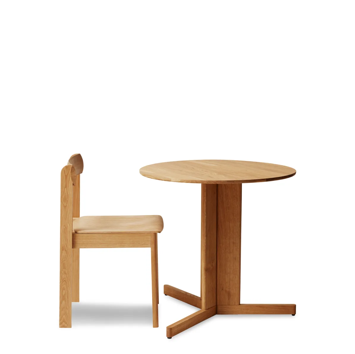 Trefoil eettafel Ø75 cm, Eikenhout Form & Refine