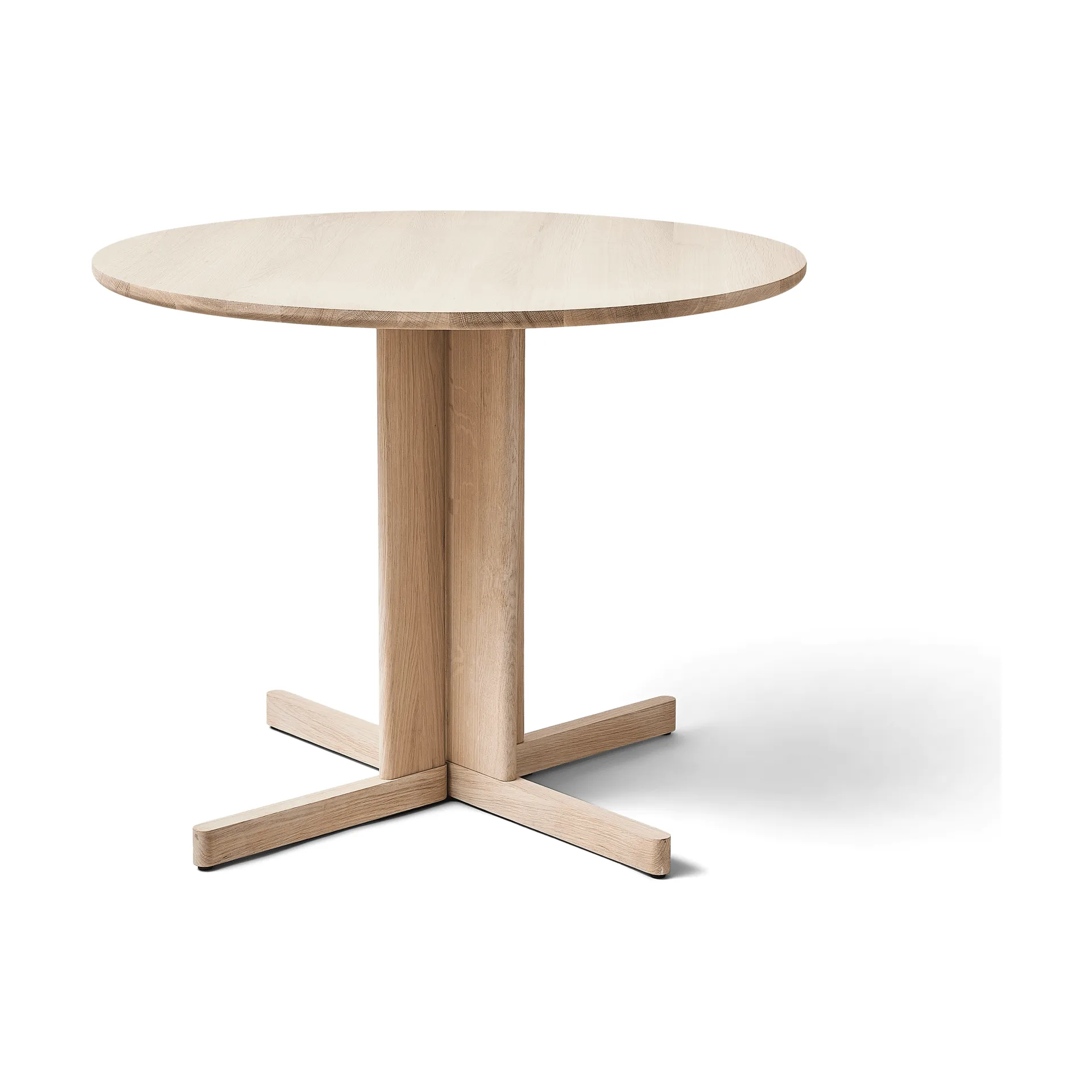 Trefoil eettafel Ø90 cm, Wit eiken Form & Refine