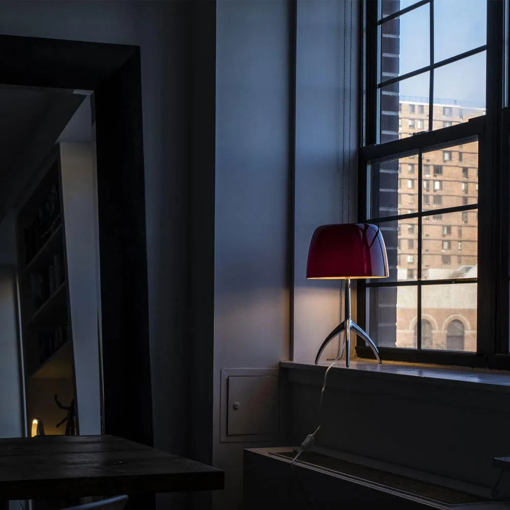 Lumiere Grande dimbare tafellamp, kersenrood, zwartchroom Foscarini