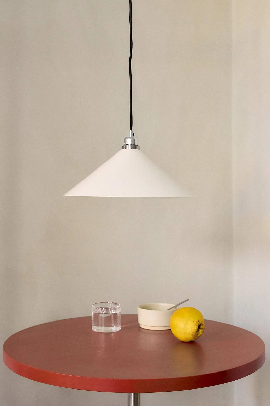 Cone Shade hanglamp, White, small, Ø25 cm FRAMA