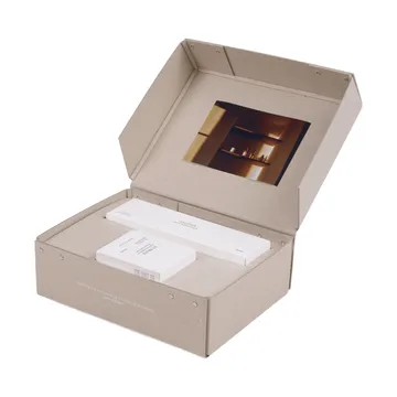 FRAMA geschenkset geurkaars + kaarsendover - St. Pauls - FRAMA