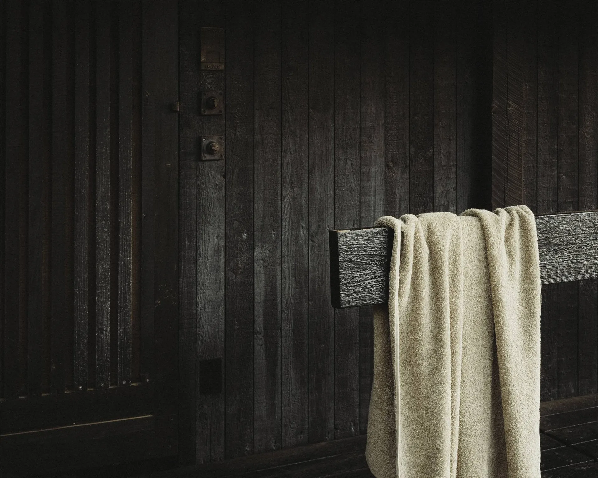 Heavy Towel badlaken 150x100 cm, Sage green (groen) FRAMA