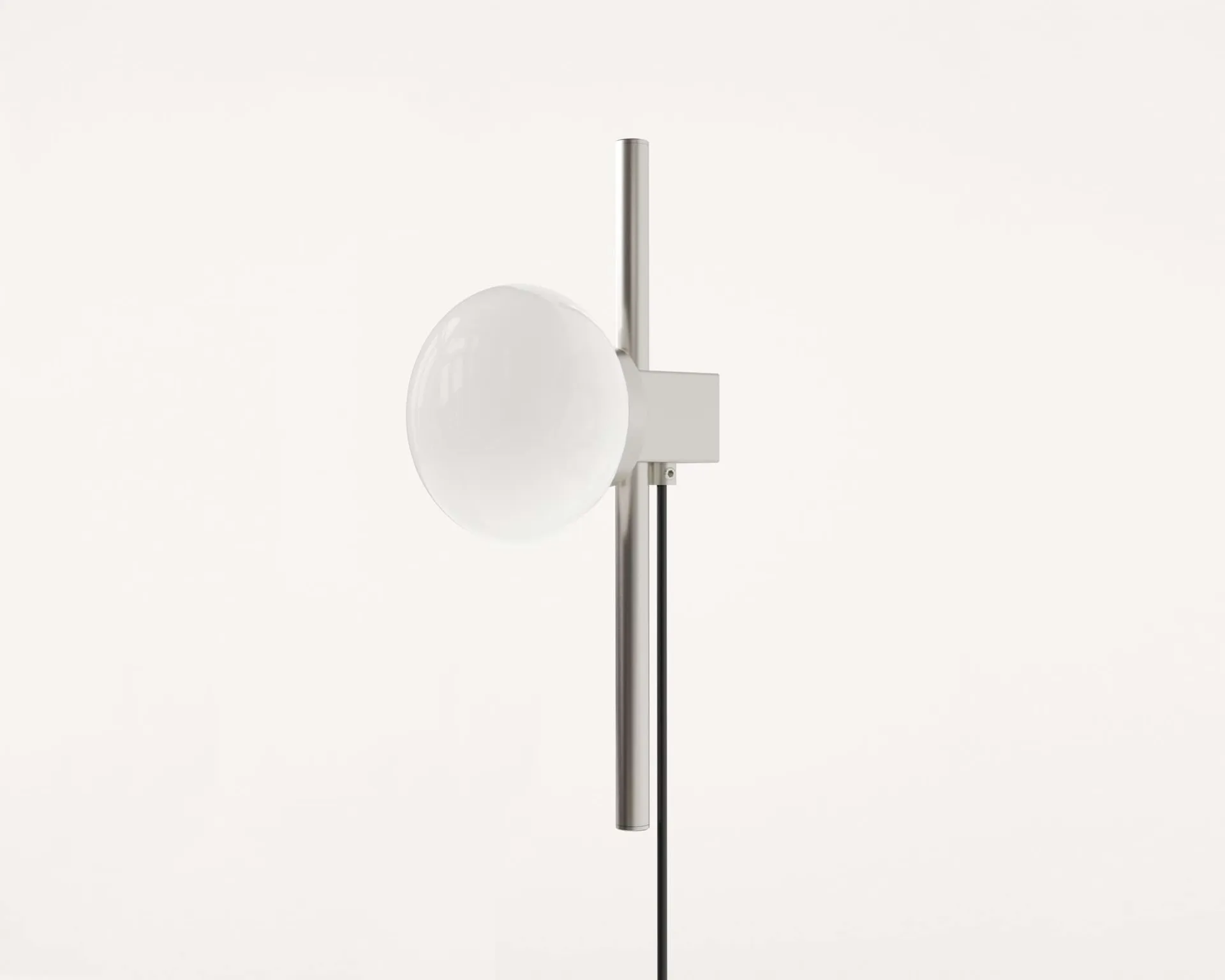 Ovoid Single wandlamp, Roestvrij staal-opaalglas FRAMA