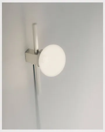 Ovoid Single wandlamp - Roestvrij staal-opaalglas - FRAMA
