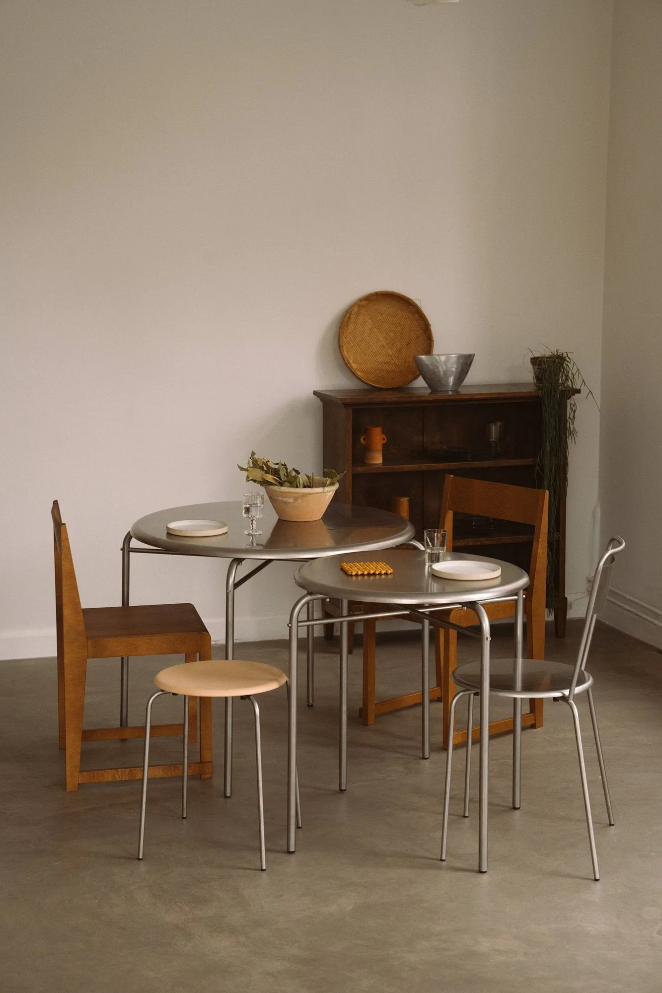Petit Rond tafel, Roestvrij staal, Ø90x73 cm FRAMA