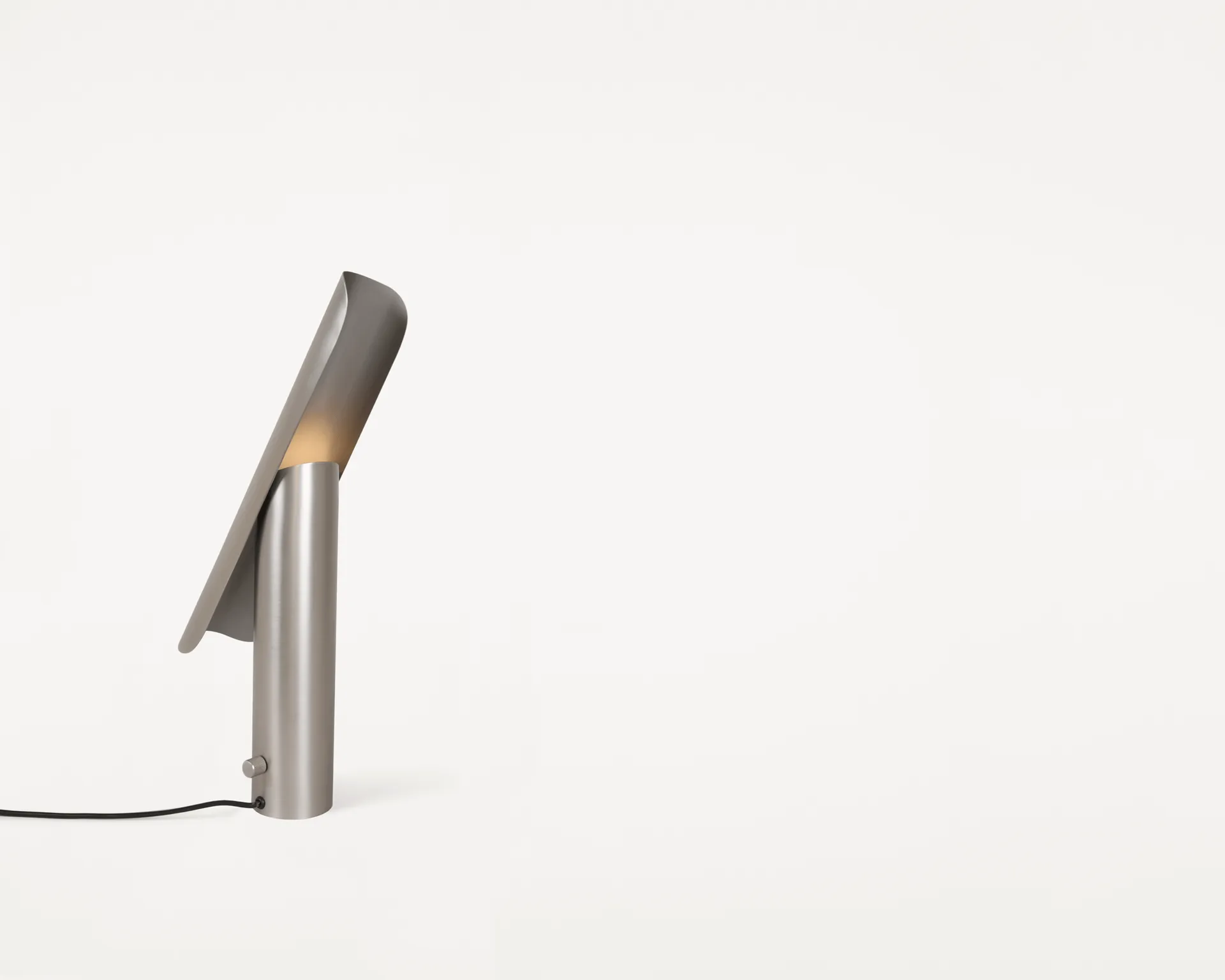 T Lamp tafellamp, Staal FRAMA
