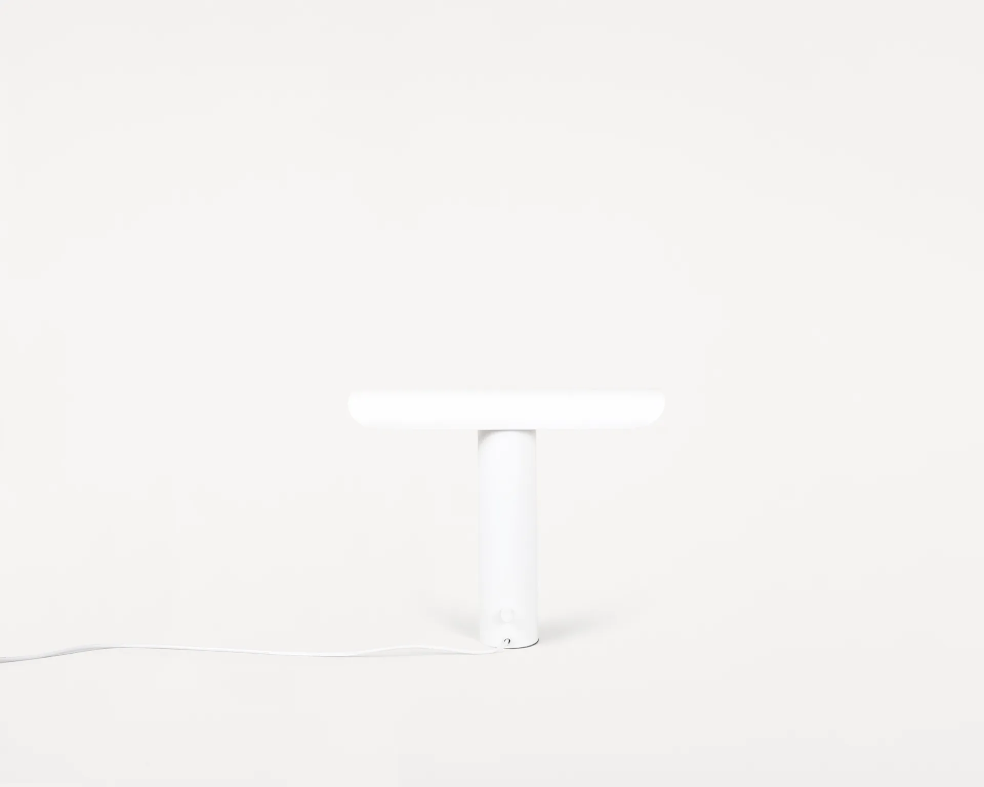T Lamp tafellamp, Wit FRAMA