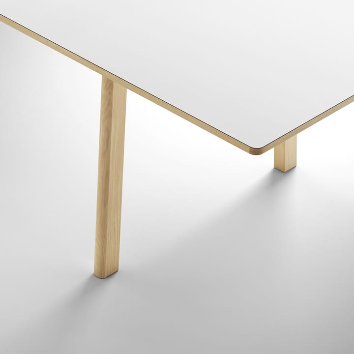 Ana eettafel 180-280x95 cm, Nanolaminaat wit-gezeepte eik Fredericia Furniture