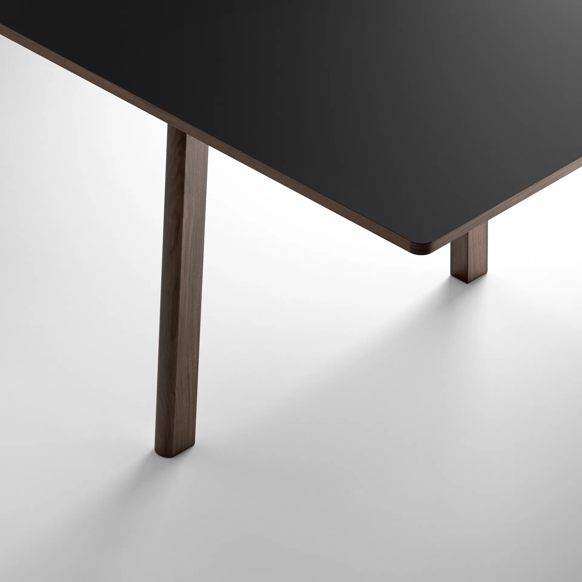 Ana eettafel 220-320x95 cm, Nanolaminaat zwart-gerookt eik Fredericia Furniture
