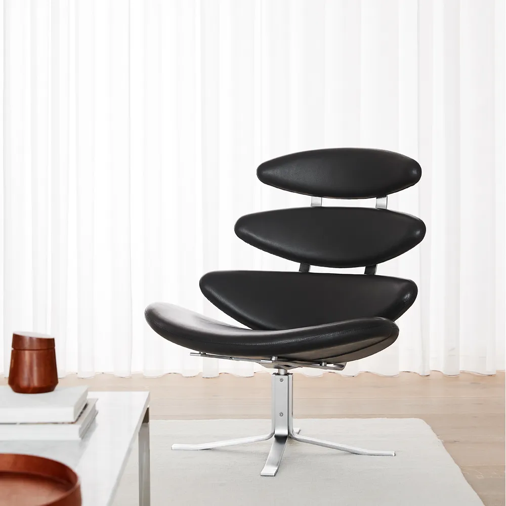 Corona fauteuil, Leer Omni 301 – chromen frame Fredericia Furniture