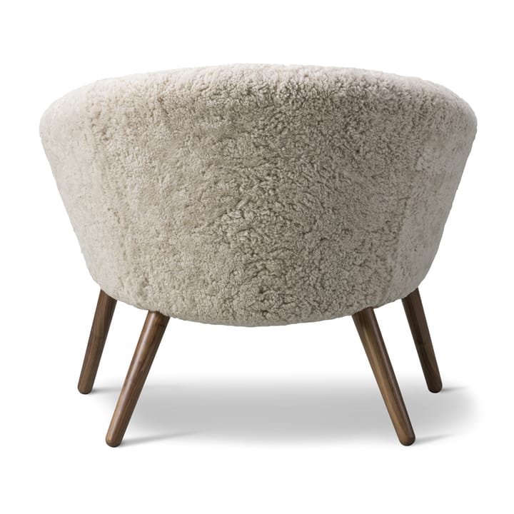 Ditzel loungestoel schapenvacht, Moonlight-walnut Fredericia Furniture