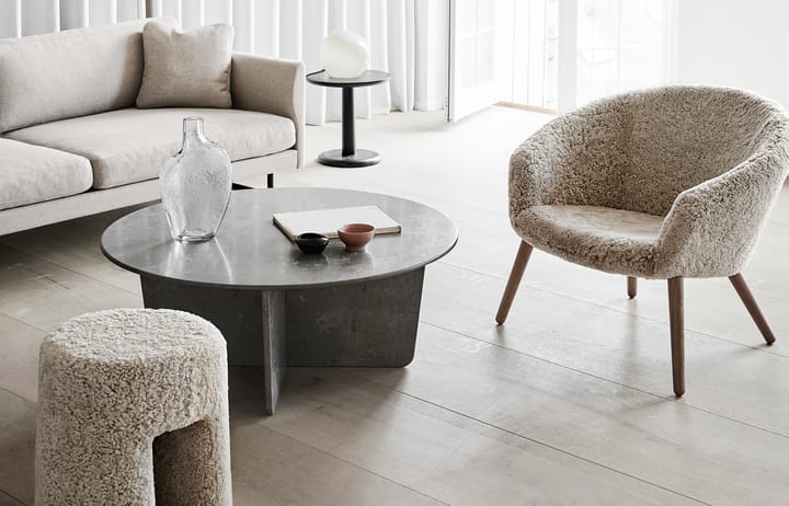 Ditzel loungestoel schapenvacht, Moonlight-walnut Fredericia Furniture