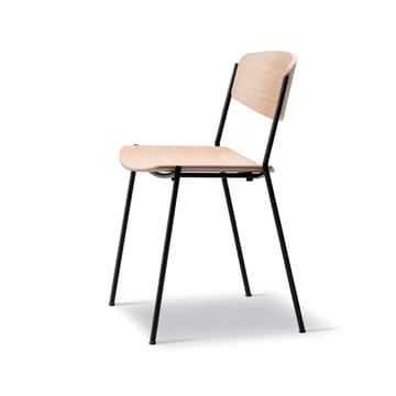 Lynderup 3080 stoel - Gelakt eiken-zwart stalen onderstel - Fredericia Furniture