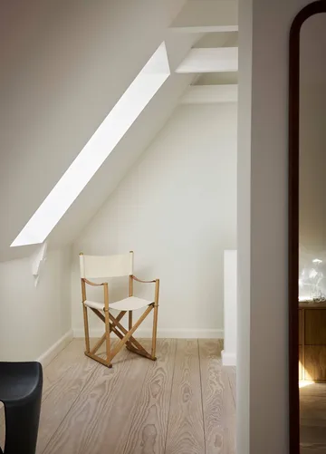 MK16 Folding Chair stoel - Off white-geolied eikenhout - Fredericia Furniture