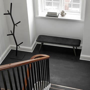 Nara kapstok - Zwart gebeitst essen-zwartgelakt staal - Fredericia Furniture