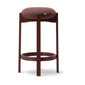 Pioneer krukstoel hoog - Odino RC43 bordeaux-bordeaux beuken - Fredericia Furniture