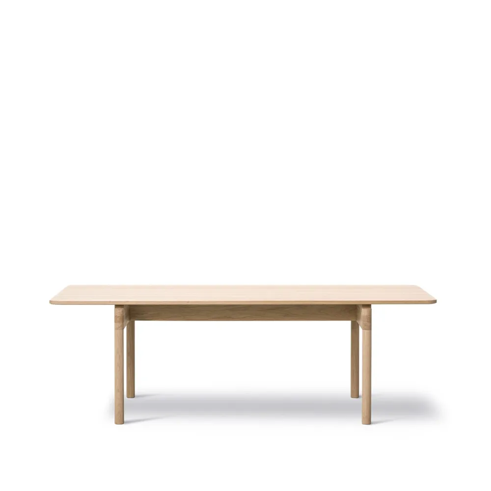 Post 6438 eetkamertafel, Ingezeepte eik, 100x225 cm Fredericia Furniture