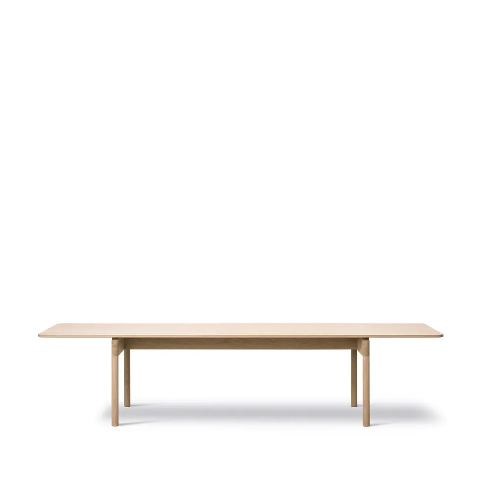 Post 6442 eettafel, Gezeepte eik, 100x320 cm Fredericia Furniture