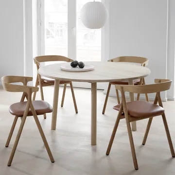 Yksi 3341 stoel - Canvas 114 zand – gelakt eiken - Fredericia Furniture