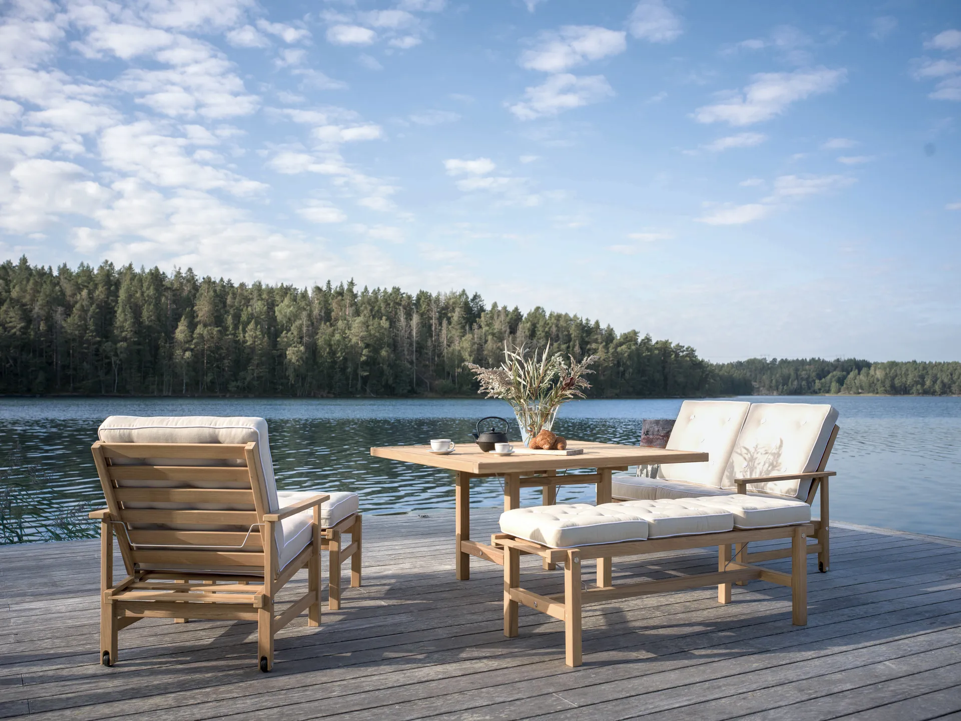 65 tafel, Teak, 128x120x68 cm Fri Form