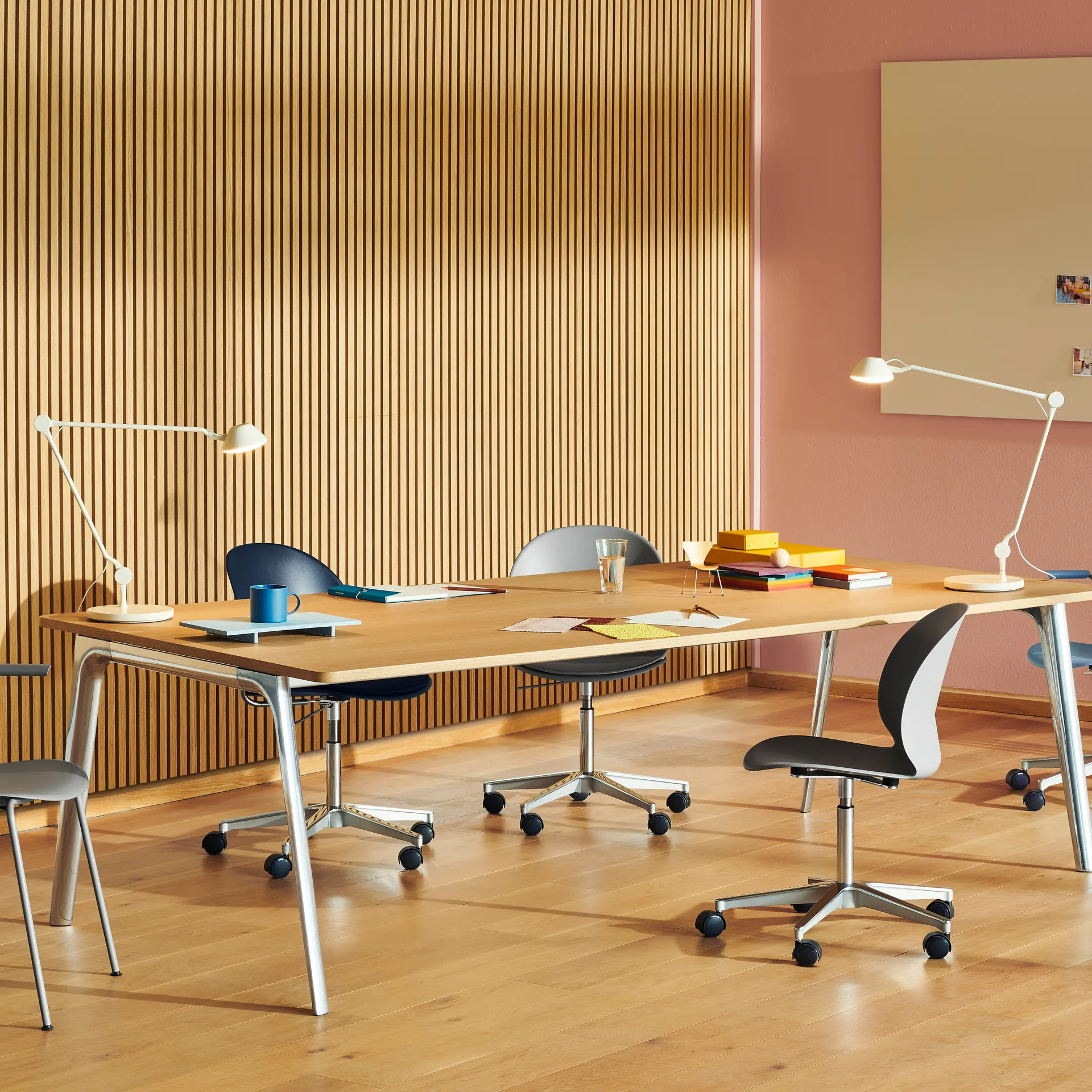 AQ01 tafellamp, Wit Fritz Hansen