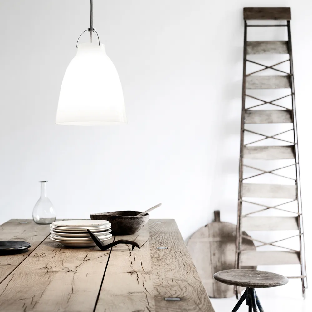 Caravaggio 1 Hanglamp, Wit opaalglas-grijs textielsnoer Fritz Hansen