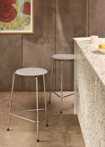 Dot hoge leren kruk - Lava grey-chrome - Fritz Hansen
