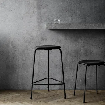 Dot ronde kruk leer - Cowboyzwart, Ø34x44 cm - Fritz Hansen