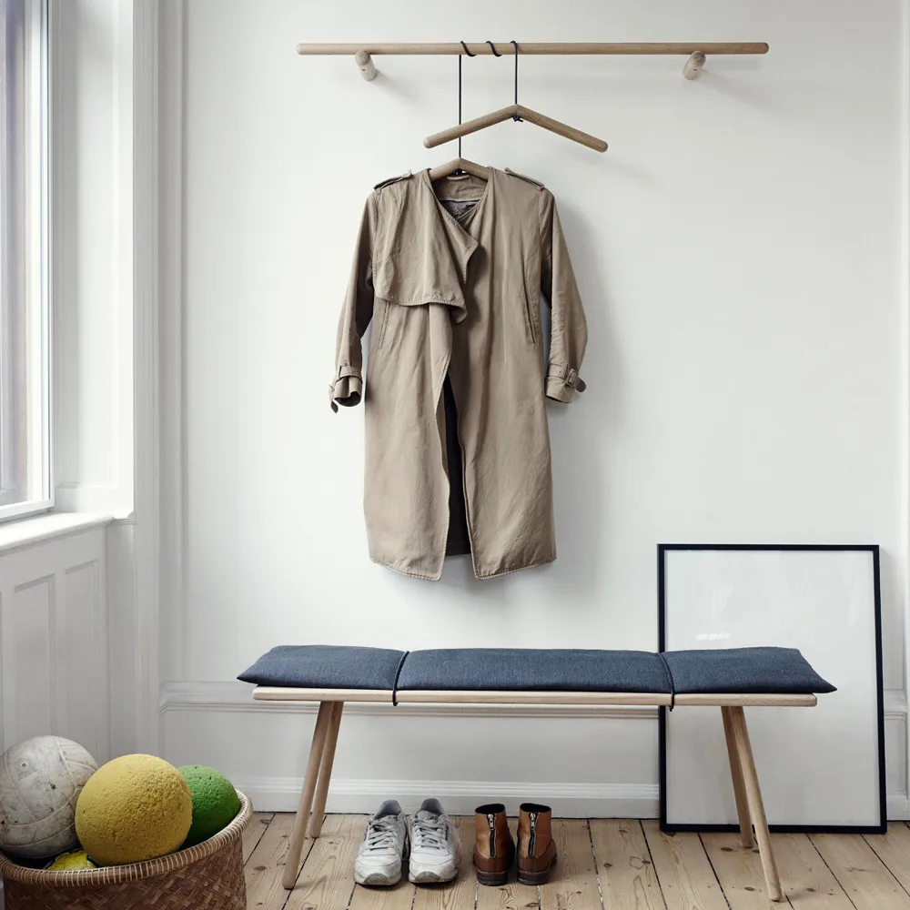 Georg bank, Eiken onbehandeld – incl. beige kussen Fritz Hansen