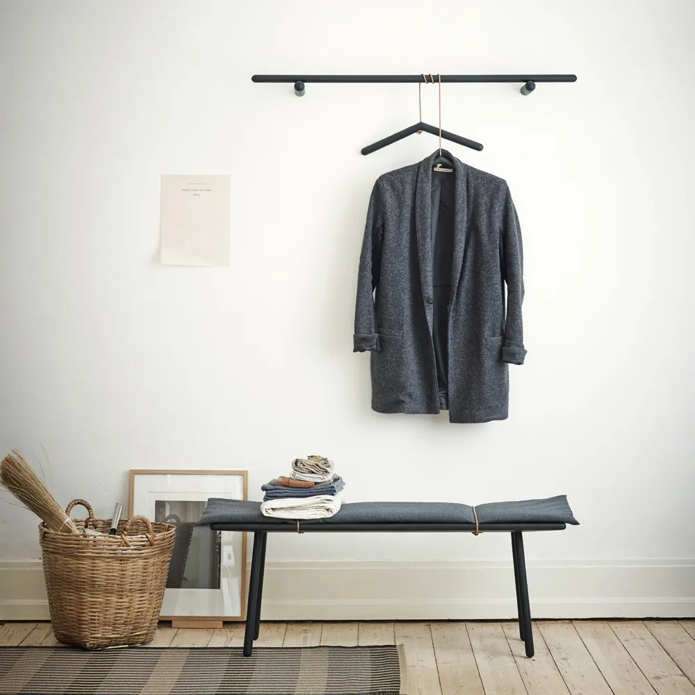 Georg bank, Eiken onbehandeld – incl. beige kussen Fritz Hansen