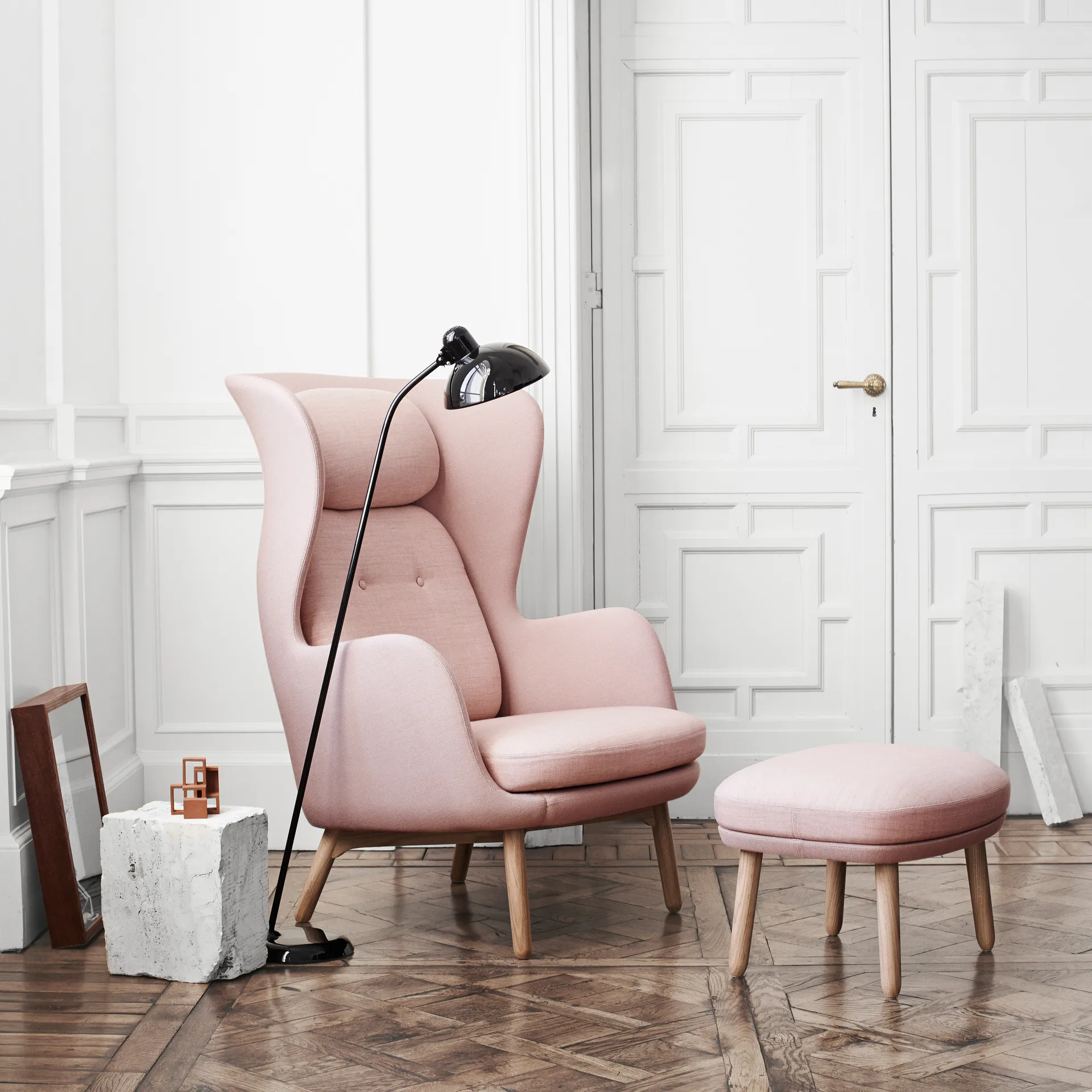 Kaiser Idell 6556-F vloerlamp, Black Fritz Hansen