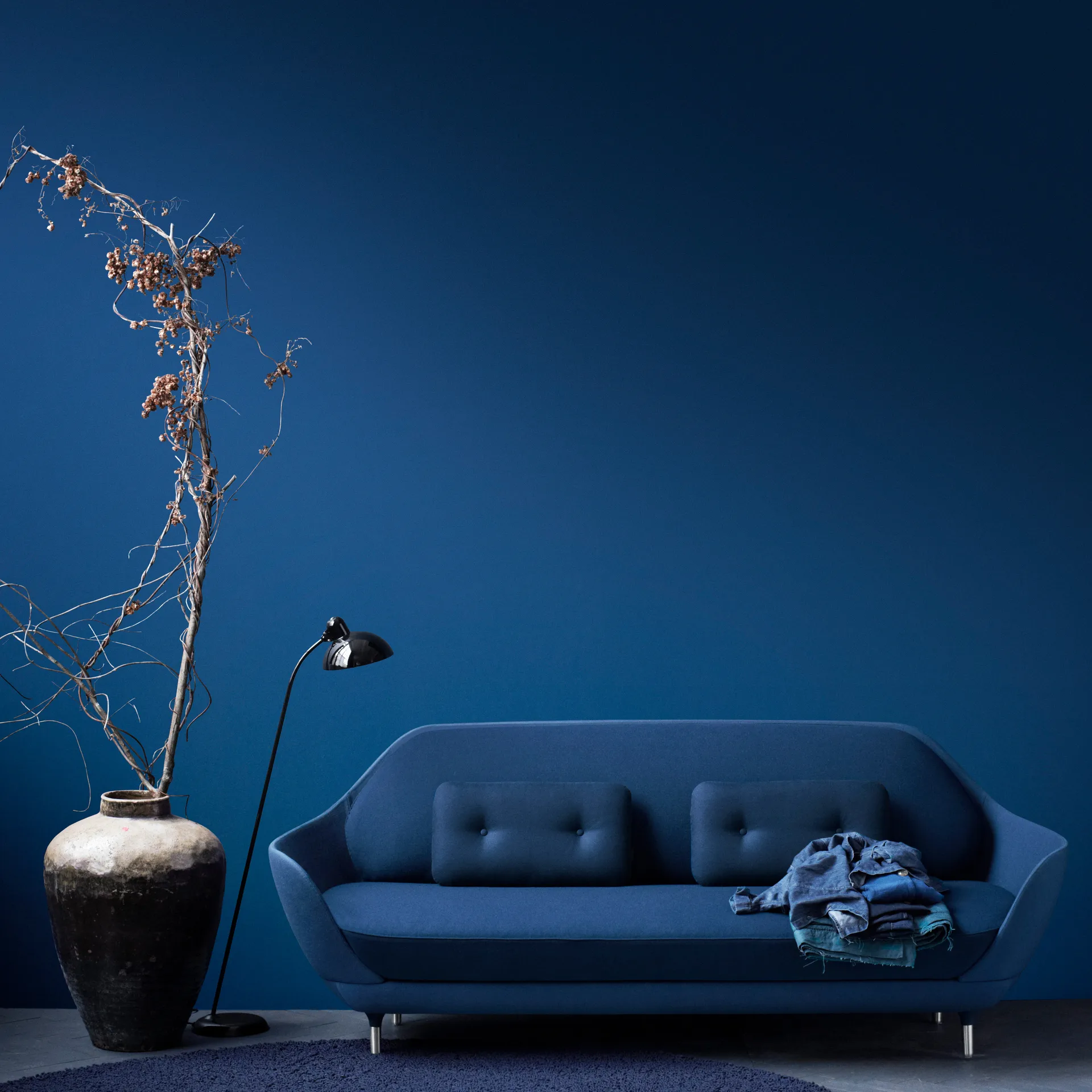 Kaiser Idell 6556-F vloerlamp, Black Fritz Hansen