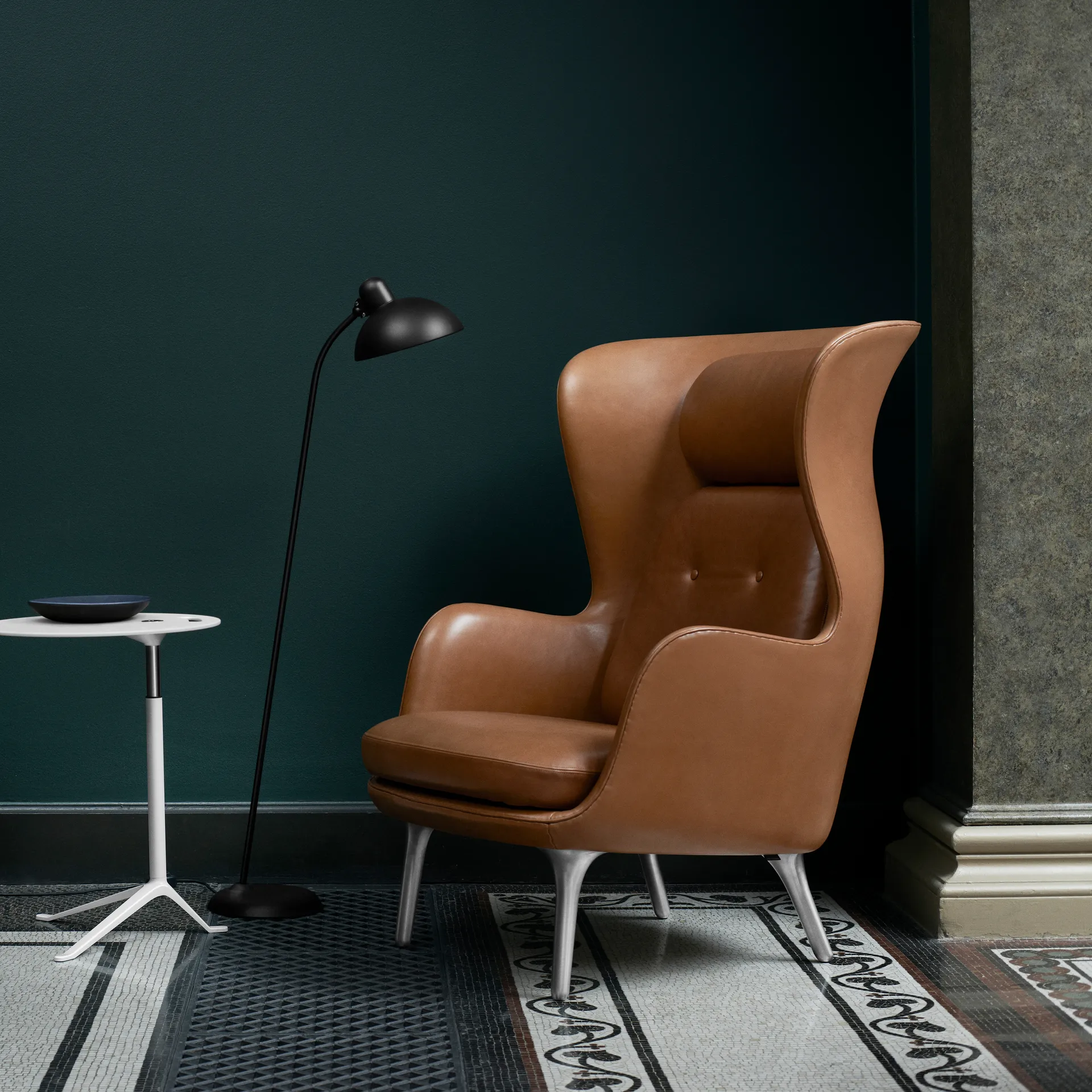 Kaiser Idell 6556-F vloerlamp, Matt black Fritz Hansen