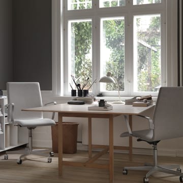 Kaiser Idell 6556-T tafellamp - White - Fritz Hansen