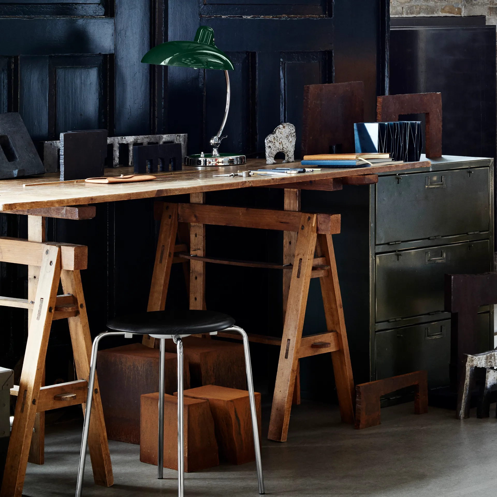 Kaiser Idell 6631-T Luxus tafellamp, Donkergroen Fritz Hansen