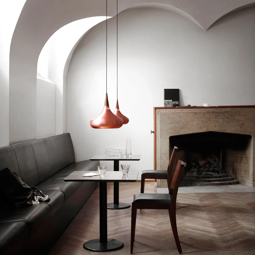Orient P2 hanglamp, Transparant gelakt aluminium Fritz Hansen