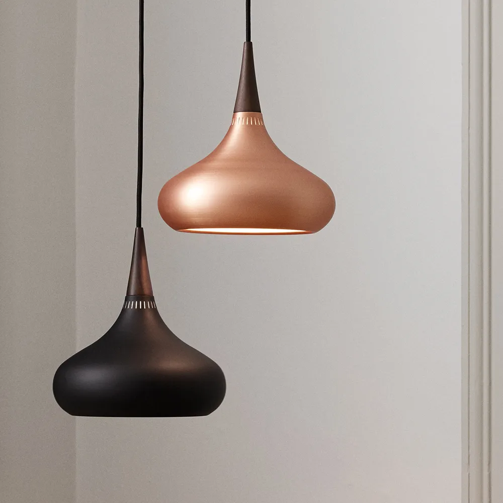 Orient P2 hanglamp, Transparant gelakt aluminium Fritz Hansen