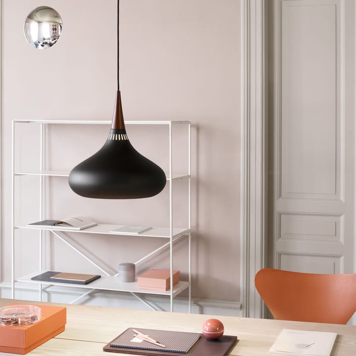 Orient P2 hanglamp, Zwart Fritz Hansen