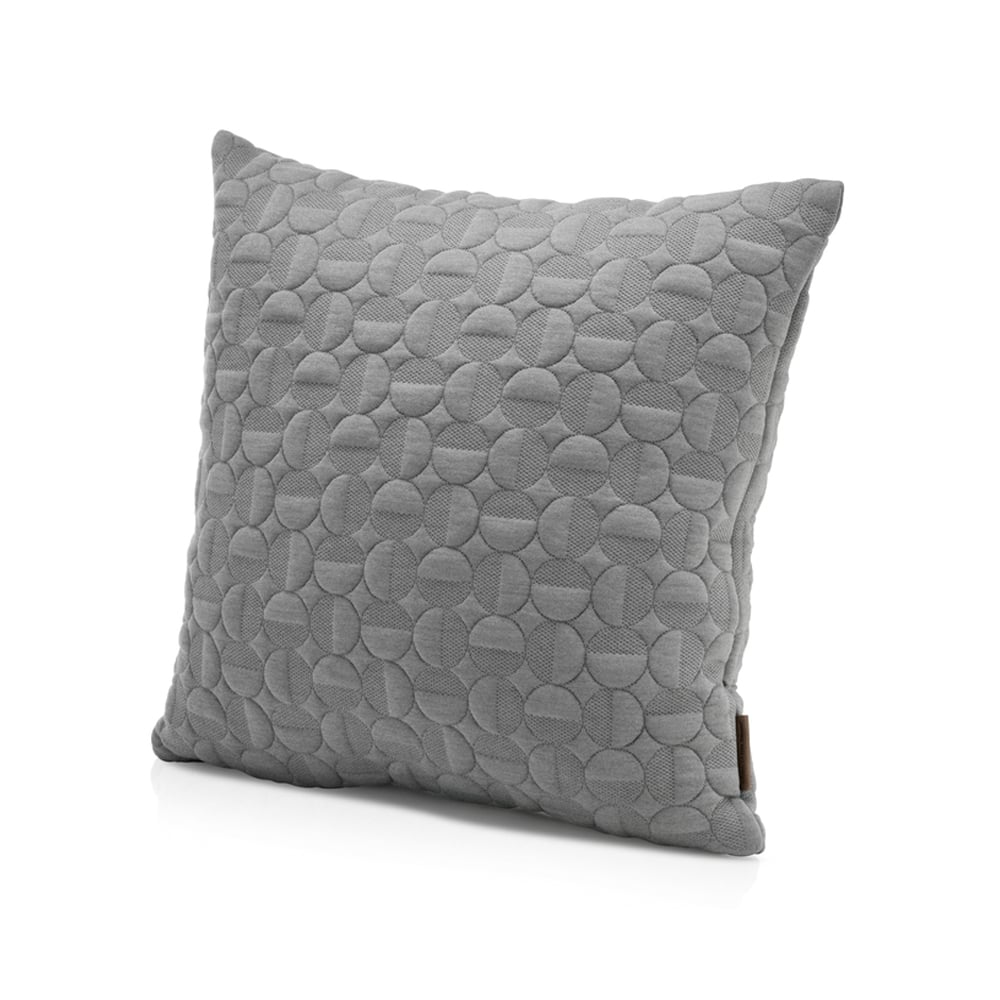Fritz Hansen Vertigo kussen 50x50 cm Lichtgrijs | Scandinavisch Interieur | Kussens | Grijs