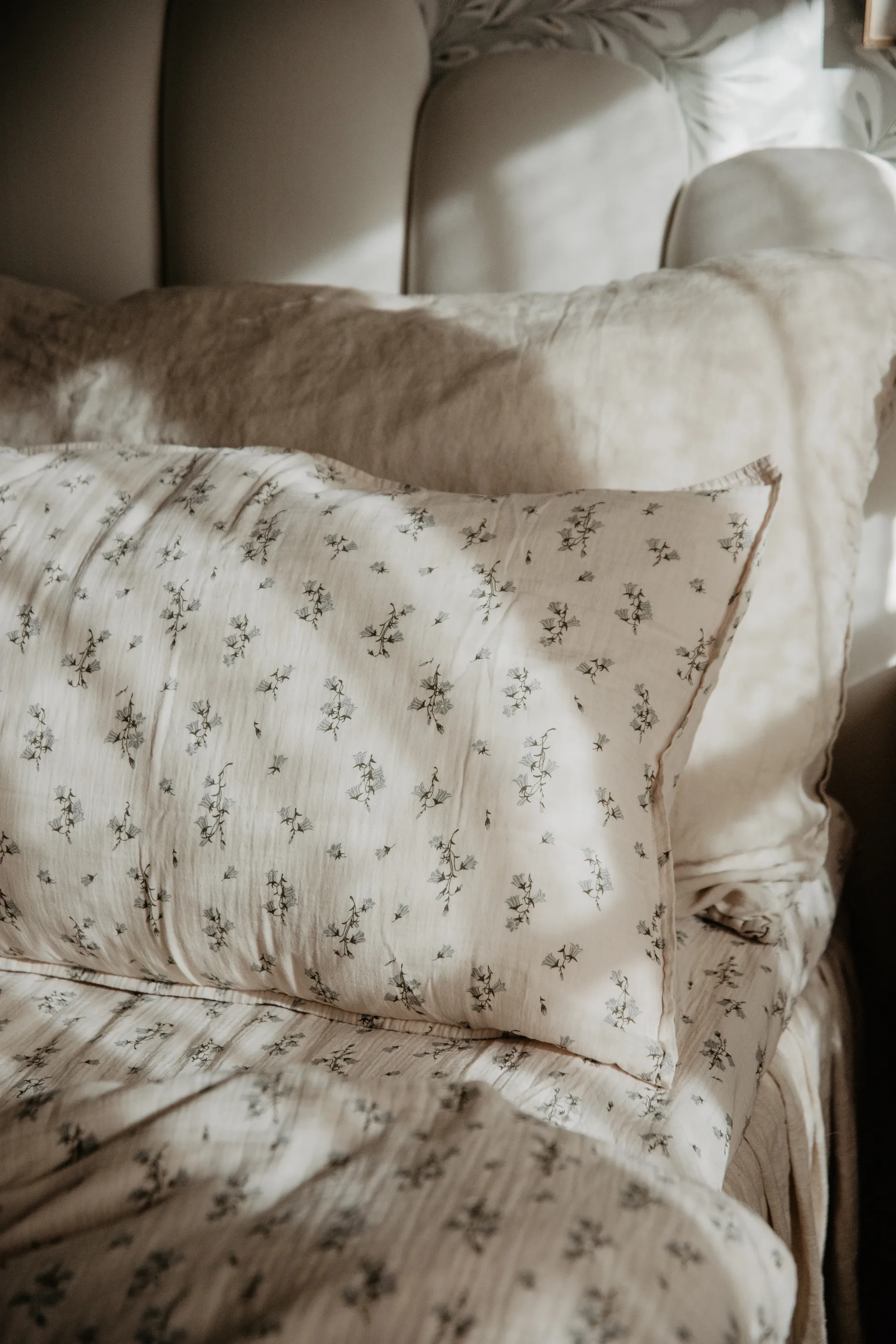 Bluebell Muslin kussensloop, 50x90 cm Garbo&Friends