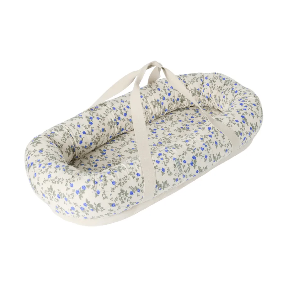 Delicaat satijnen babynest, 43x87x16 cm Garbo&Friends