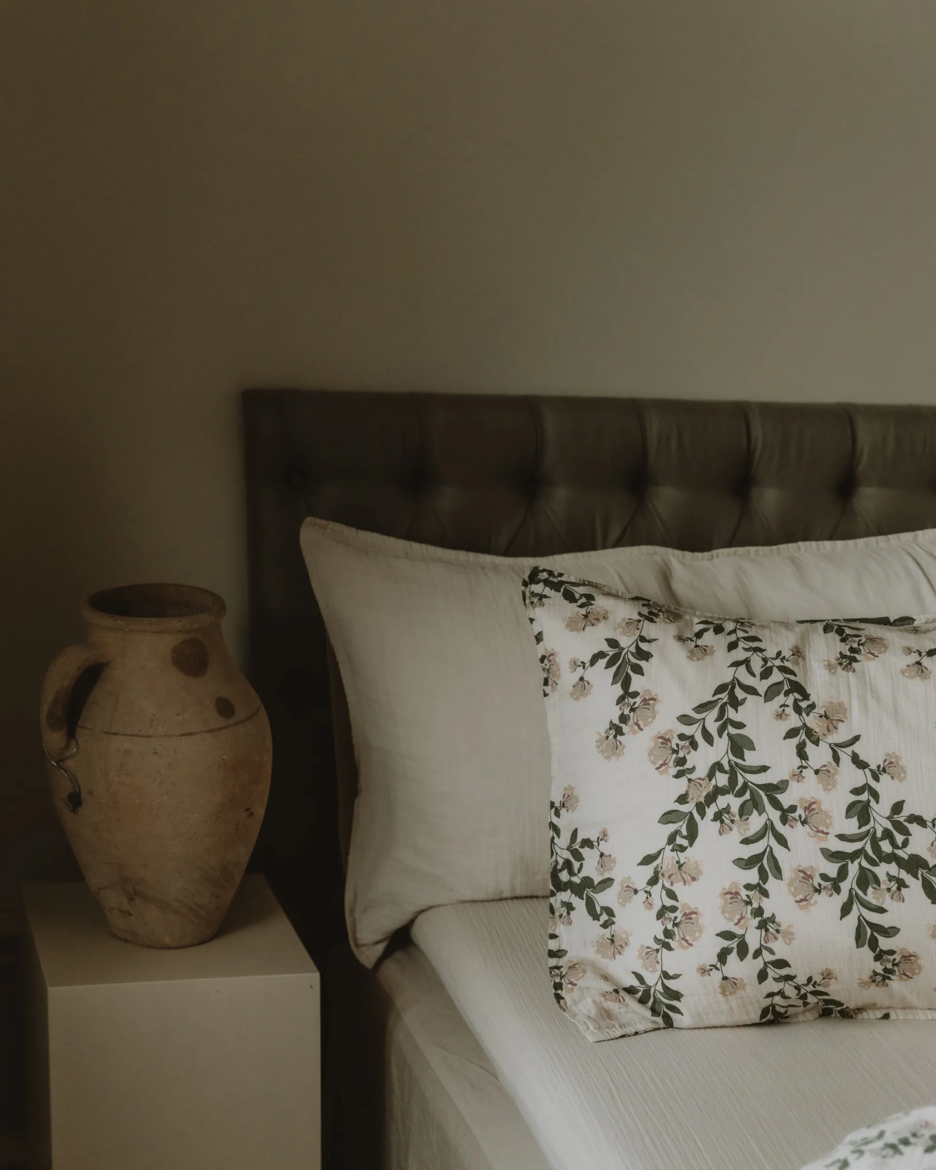 Eggshell Muslin hoeslaken, 90x200x30 cm Garbo&Friends