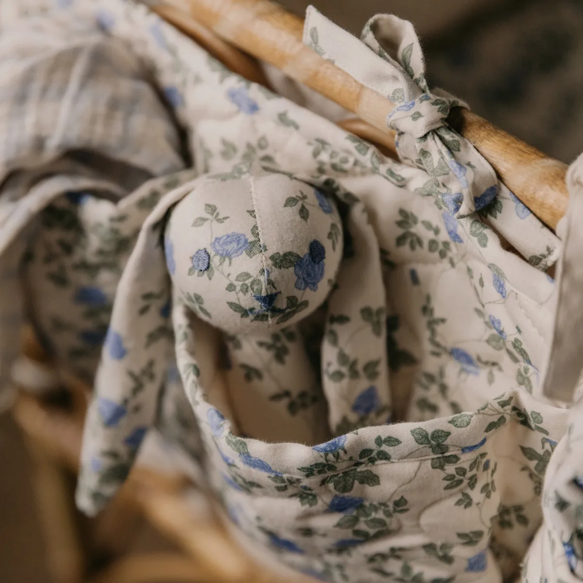 Fijne satijnen gewatteerde bedzak, 18x43 cm Garbo&Friends