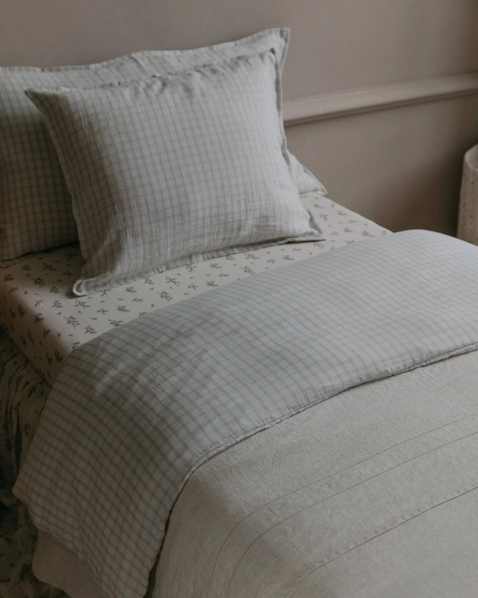 Gingham Sky Blue Muslin dekbedovertrek, 150x210 cm Garbo&Friends