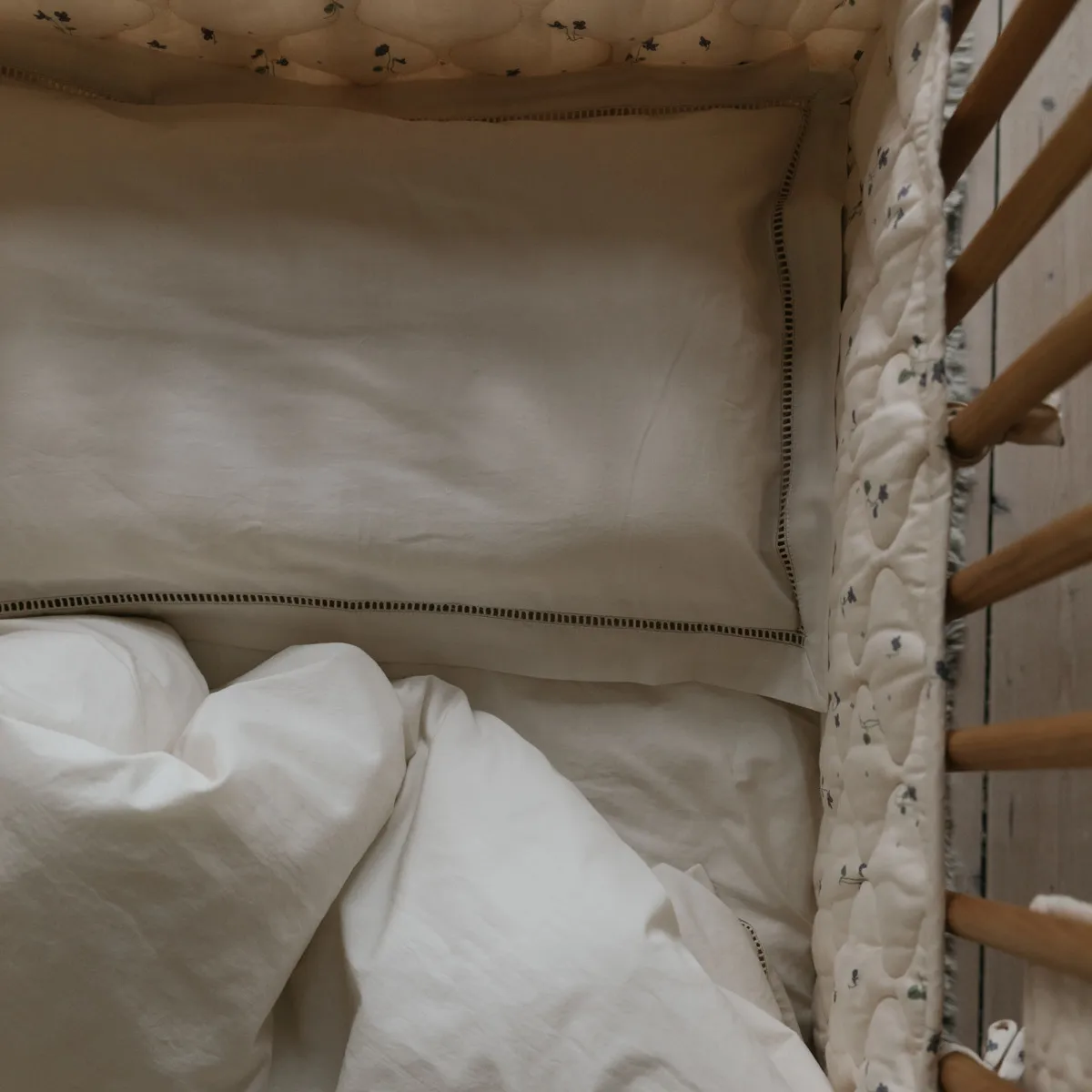 Pearl Ladder Lace junior dekbedovertrekset, 100x130 cm/35x55 cm Garbo&Friends