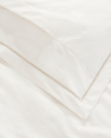 Pearl Ladder Lace kussensloop - 50x60 cm - Garbo&Friends