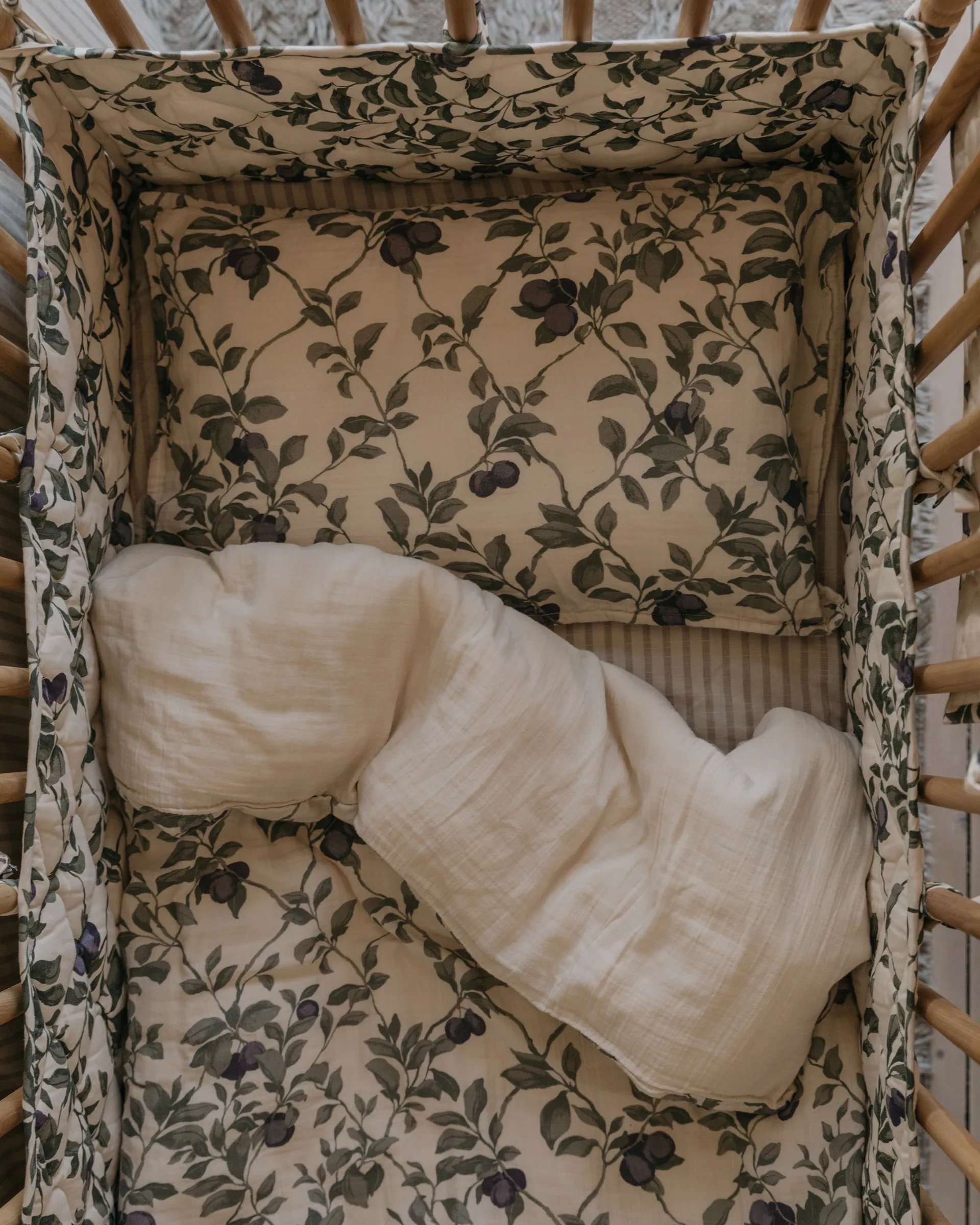 Plum Muslin beddengoed junior, 100x140 cm/40x60 cm Garbo&Friends