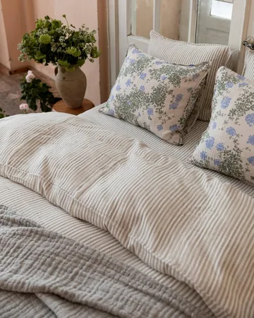 Plumbago Muslin kussensloop - 80x80 cm - Garbo&Friends