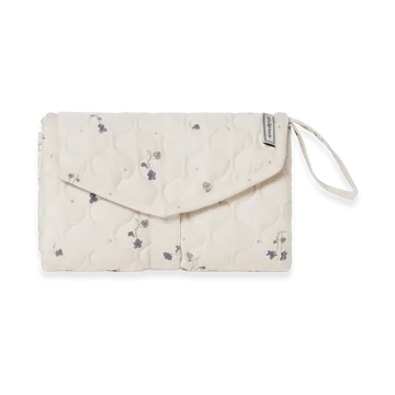 Viola Satin change to go, draagbare verschoningsmat - 46x80 cm - Garbo&Friends