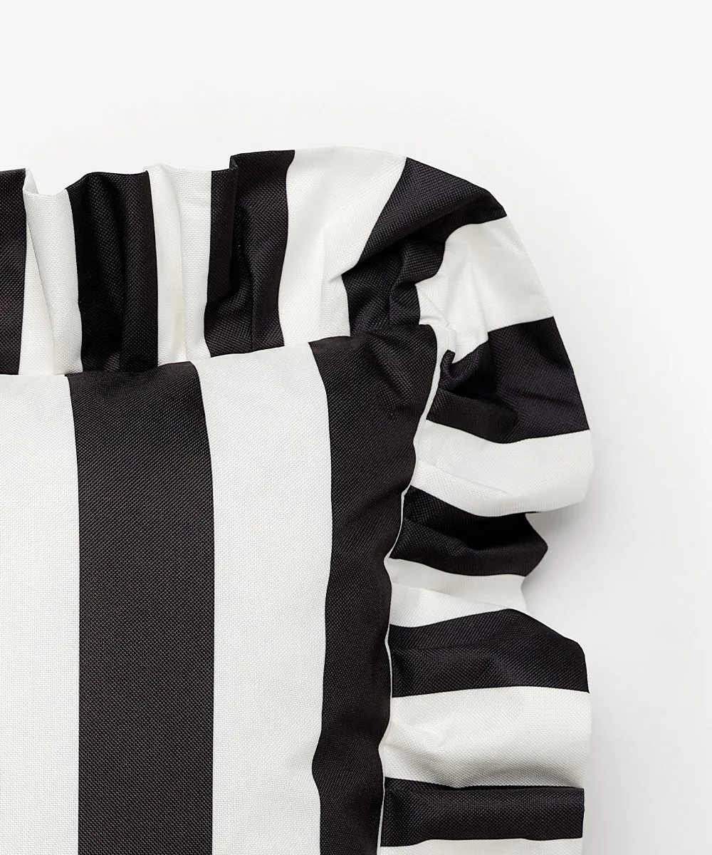 Garden Glory Outdoor kussen met volant 45x45 cm, Black-white Garden Glory